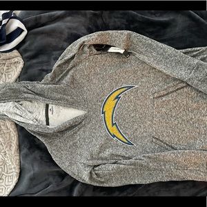 NFL LA Chargers Sweatshirt - women’s S - NEW